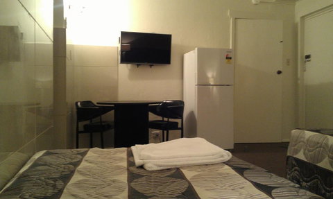 Avalon Motel - Tourism Adelaide 3