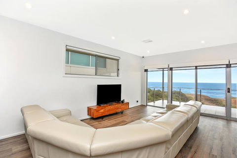 Avaya - Sellicks Beachfront Getaway - WiFi - Tourism Adelaide 2