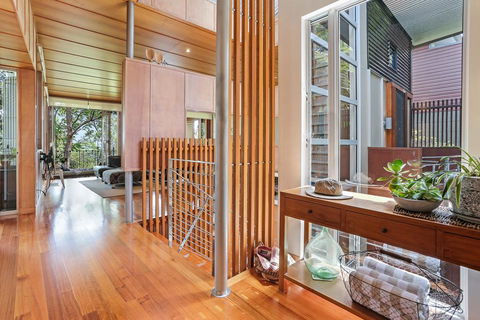 Award-winning Luxury, Noosa Heads - Tourism Adelaide 1