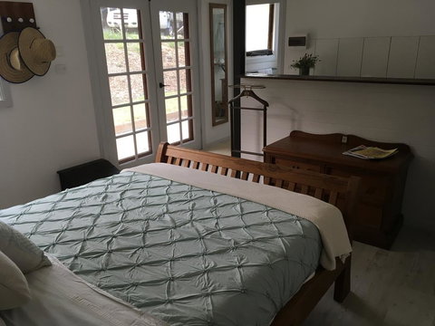 Awesome Barn Gold Coast Hinterland - Tourism Adelaide 1