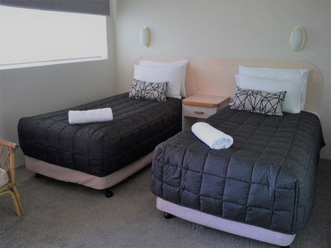 AZA Motel - Tourism Adelaide 1