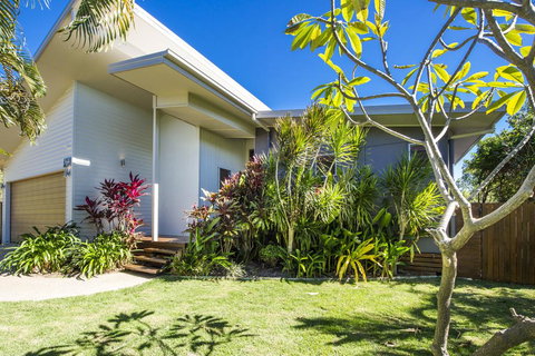 Azur Villa - Tourism Adelaide 0