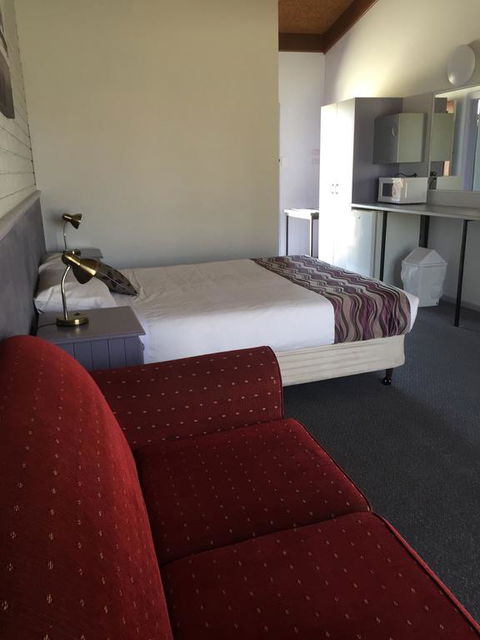 Bakery Park Motor Inn - Tourism Adelaide 0
