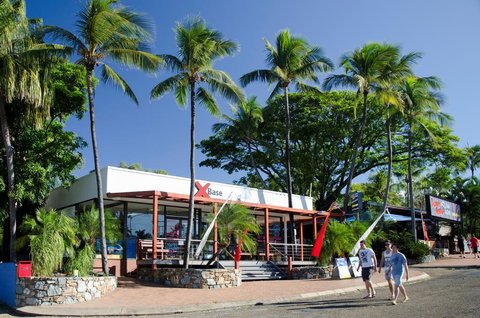 Base Airlie Beach - Tourism Adelaide 0