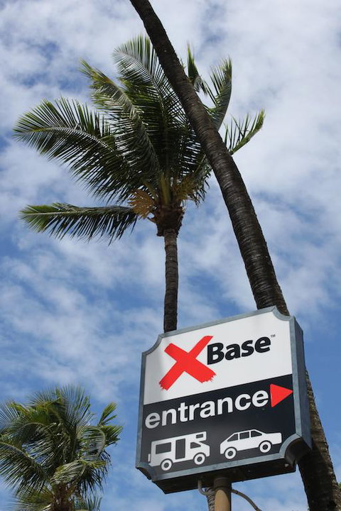Base Airlie Beach - Tourism Adelaide 3