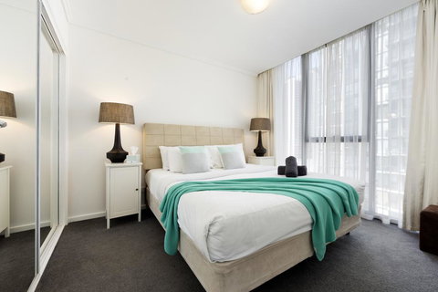 Bayviews - StayCentral - Tourism Adelaide 1