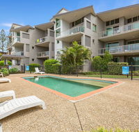 BEACH BLISS LUXURIOUS APARTMENT with POOL - Tourism Adelaide