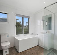 BEACH HOUSE ON PEARL - Tourism Adelaide