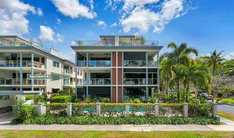 Beachfront Apartment With Ocean Views (4) - Tourism Adelaide 1
