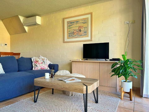 Riverview Holiday Apartment 92 - Kalbarri WA - Tourism Adelaide 3