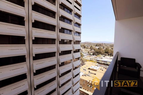 Red Rose Retreat - 1bd 1bth 1CarSp Apt - Tourism Adelaide 3