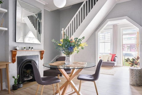 Redfern Classic Terrace - Parking And Balcony - Tourism Adelaide 0