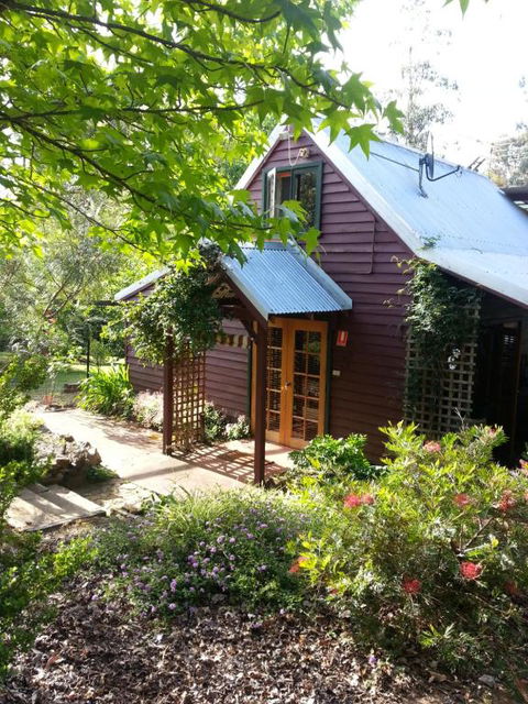 Redgum Hill Country Retreat - Tourism Adelaide 0