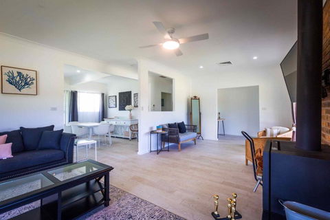Redims Hill Cottage - Tourism Adelaide 3