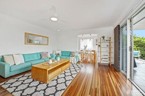 RELAX @48 CLOSE TO BEACH Sleeps 7 - Tourism Adelaide 2