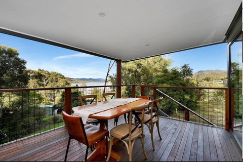 Relax At Goughs Bay - Tourism Adelaide 0