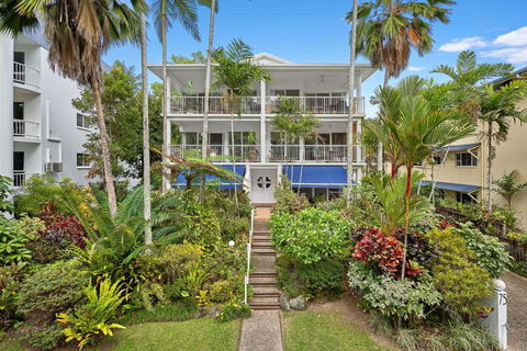 Ribbons Beachfront Apartments Clifton Beach - Tourism Adelaide 0