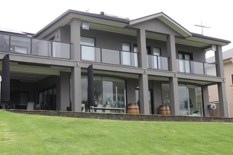 River Devine - Tourism Adelaide 0