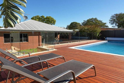 Rivervale Retreat - Spacious Family Living - Tourism Adelaide 0