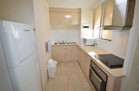 Riverview Holiday Apartment 93 - Kalbarri WA - Tourism Adelaide 2