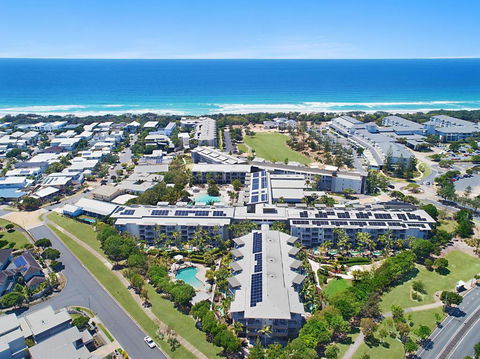 Salt&Pepper Sanctuary - Plunge Pool Resort Apartment By UHoliday - 2BR, 1BR And Studio Hotel Room Configurations Available - Tourism Adelaide 0