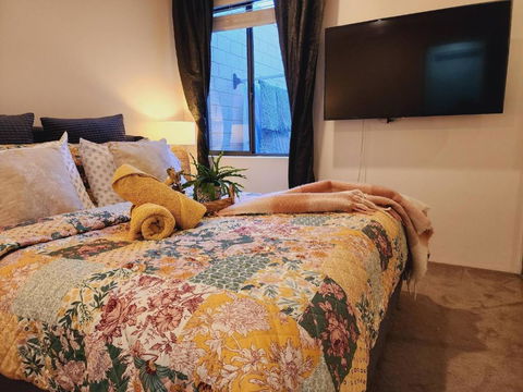 Room In Guest Room - Private Room In A Charming Hampton-style Home Ten Minutes From Fremantle Port - Tourism Adelaide 3
