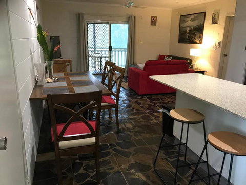 Royal Palm Cottage, Entire Two Bedroom 2 Bathroom House With Pool - Tourism Adelaide 1