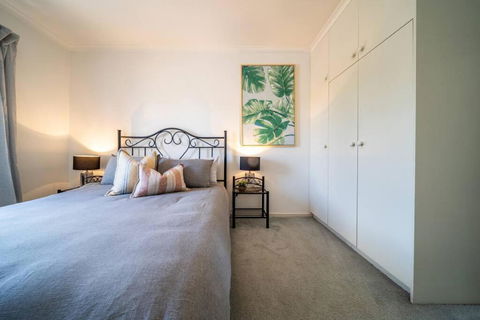 Sage On Bewes Adelaide - Tourism Adelaide 1
