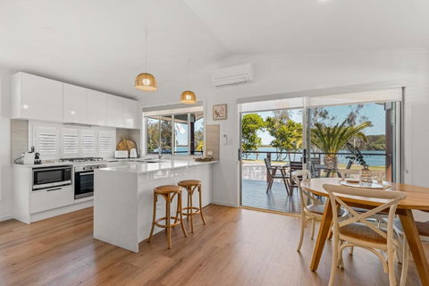 Salt @ South West Rocks - Tourism Adelaide 3