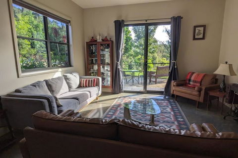 Samsara Farm Cottage - Stunning Hinterland Oasis - Tourism Adelaide 1