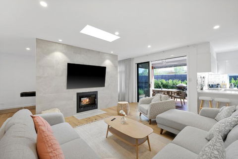 Sanctuary Of Hope By Ready Set Stay - Cowes - Tourism Adelaide 1