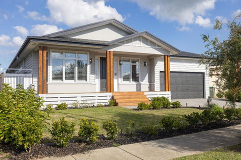 Sanctuary Of Hope By Ready Set Stay - Cowes - Tourism Adelaide 0