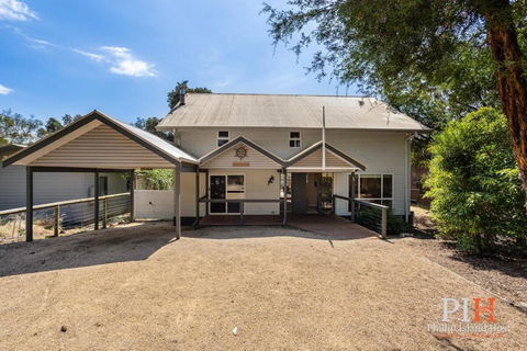 Sandy Bay Getaway W Spa 4 Bdr - Tourism Adelaide 3