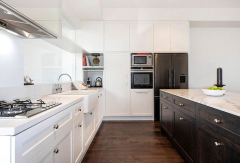 SEA FOR MILES At Semaphore To Relax & Unwind - Tourism Adelaide 2