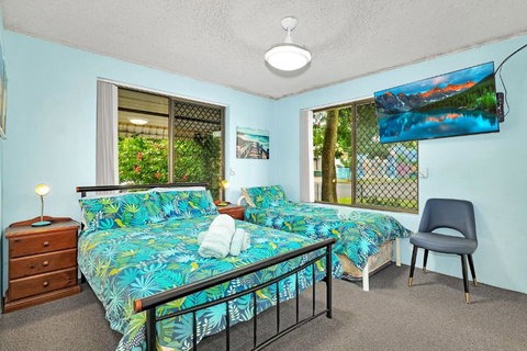 Tee Jays - Tourism Adelaide 2