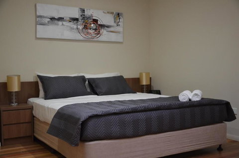 The Australian Hotel Motel - Tourism Adelaide 1