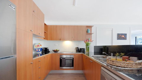 The Beach Bach - Tourism Adelaide 2