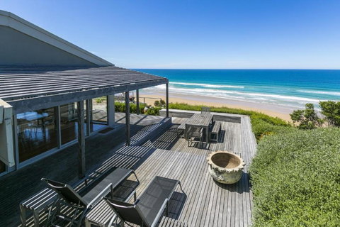 The Cliffs Edge - Tourism Adelaide 0