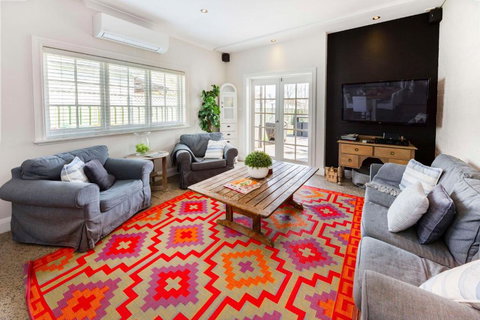 The Edward Townhouses 151 - 157 - Tourism Adelaide 2