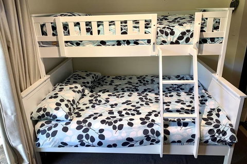 Beachside Escape - Tourism Adelaide 3