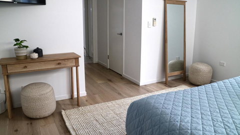 Beachside Lennox - Tourism Adelaide 2