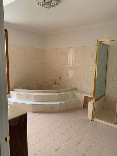Beautiful Bedroom In Bentleigh East - Tourism Adelaide 3