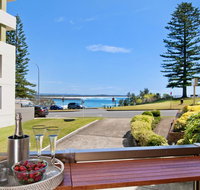 Beauty at the Beach - modern beachfront apartment - Tourism Adelaide
