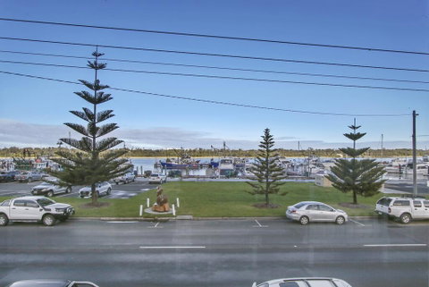Bellevue On The Lakes - Tourism Adelaide 1