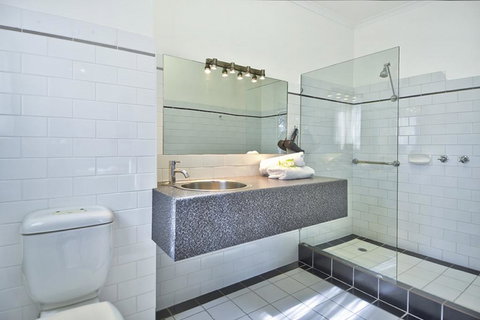 BEST WESTERN Geelong Motor Inn & Serviced Apartments - Tourism Adelaide 1