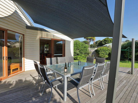 Between The Seas - Pet Friendly! - Tourism Adelaide 0