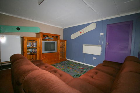 Blizzard Bunny Lodge - Tourism Adelaide 3