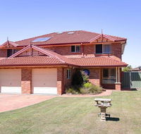 Blue Bay 83a Rocky Point Road - Foxtel  air conditioning downstairs - Tourism Adelaide