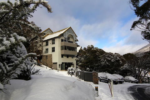 Boali Lodge Thredbo - Tourism Adelaide 0