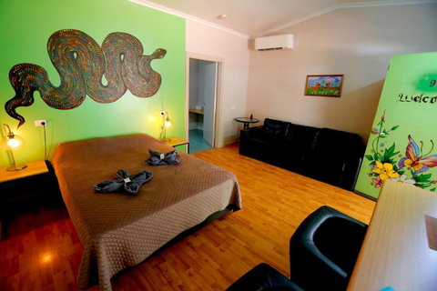 Banyan Tree - Tourism Adelaide 2